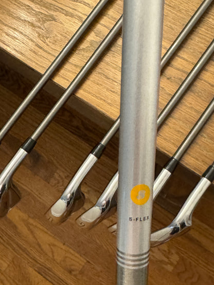 Titleist T200 ‘23 Iron Set (5-GW) / Aerotech i95 Steelfiber shafts Stiff