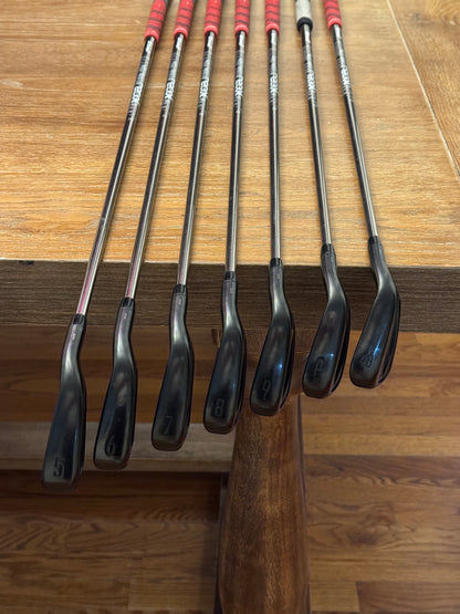 Titleist T350 ‘23 Iron Set (5-AW) / Recoil 65 F2 shafts Senior