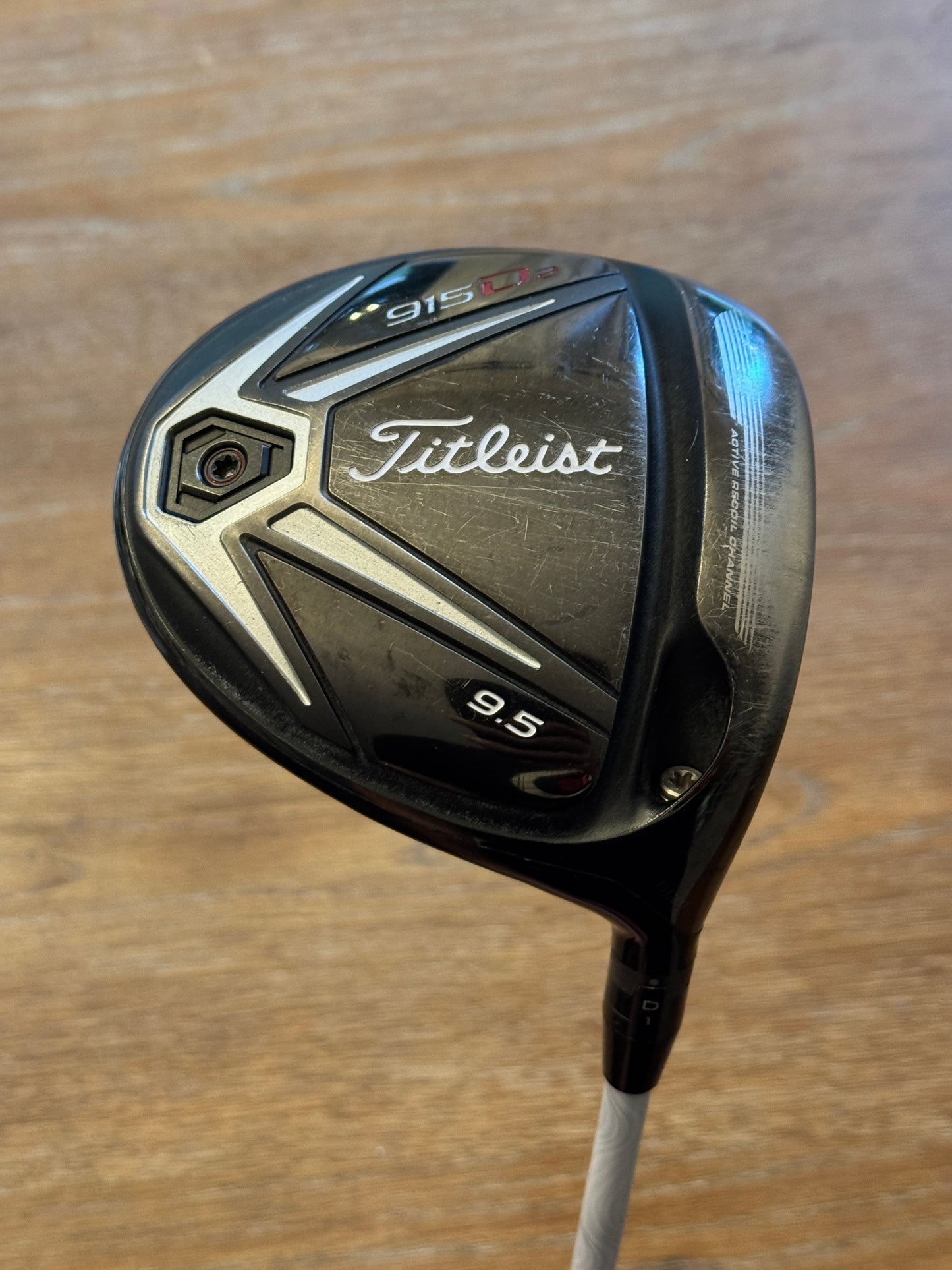 Titleist 915 D2 Driver (9.5°)