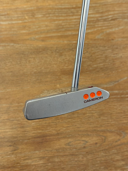 Titleist Scotty Cameron Studio Select Newport 2.6 Putter (34”)