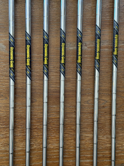 Taylormade P790 ‘25 Iron Set (4-PW) / Dynamic Gold MID 115 S300 shafts (stiff)