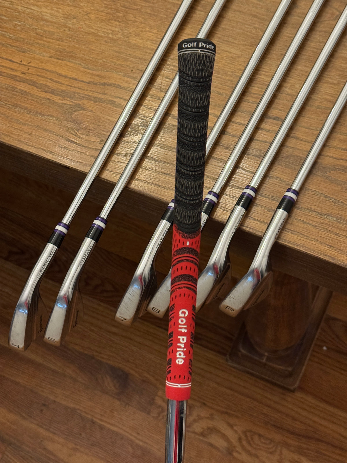 Taylormade P730 Forged Iron Set (4-PW) / Project X LZ 6.0 120g shafts (stiff)