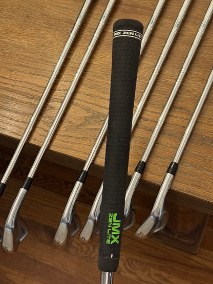 Mizuno Pro 223 Iron Set (4-PW) / N.S. Pro 950 GH shafts (stiff)