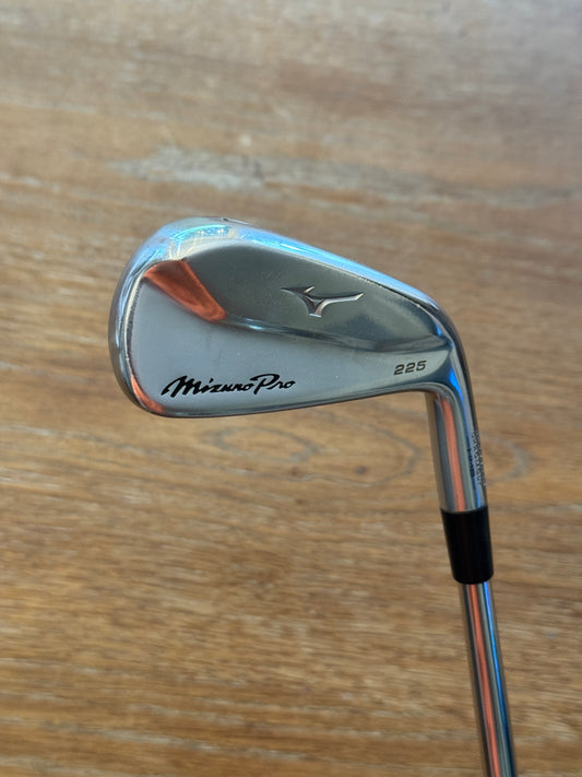 Mizuno Pro 225 4-Iron +3/4” / N.S. Pro Modus3 Tour115 X shaft (xtra stiff)
