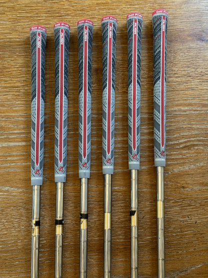 PXG 0211 ST Forged Iron Set (6-GW) / Dynamic Gold S400 shafts (stiff)
