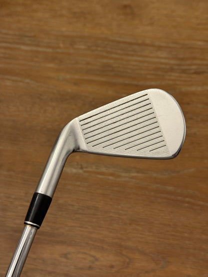 Srixon ZX5 Mkii 4-iron +1” / Project X 6.5 shaft (xtra stiff)