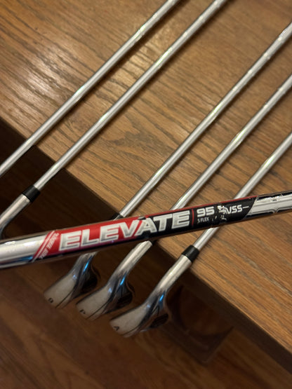 Callaway Mavrik Iron Set (6-AW) / Elevate 95 S shafts (stiff)