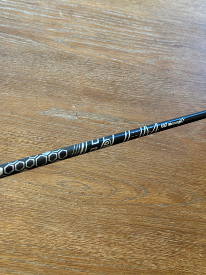 Callaway Mavrik 4-Hybrid (21°) / UST Mamiya Helium 40 LLI shaft (Ladies)