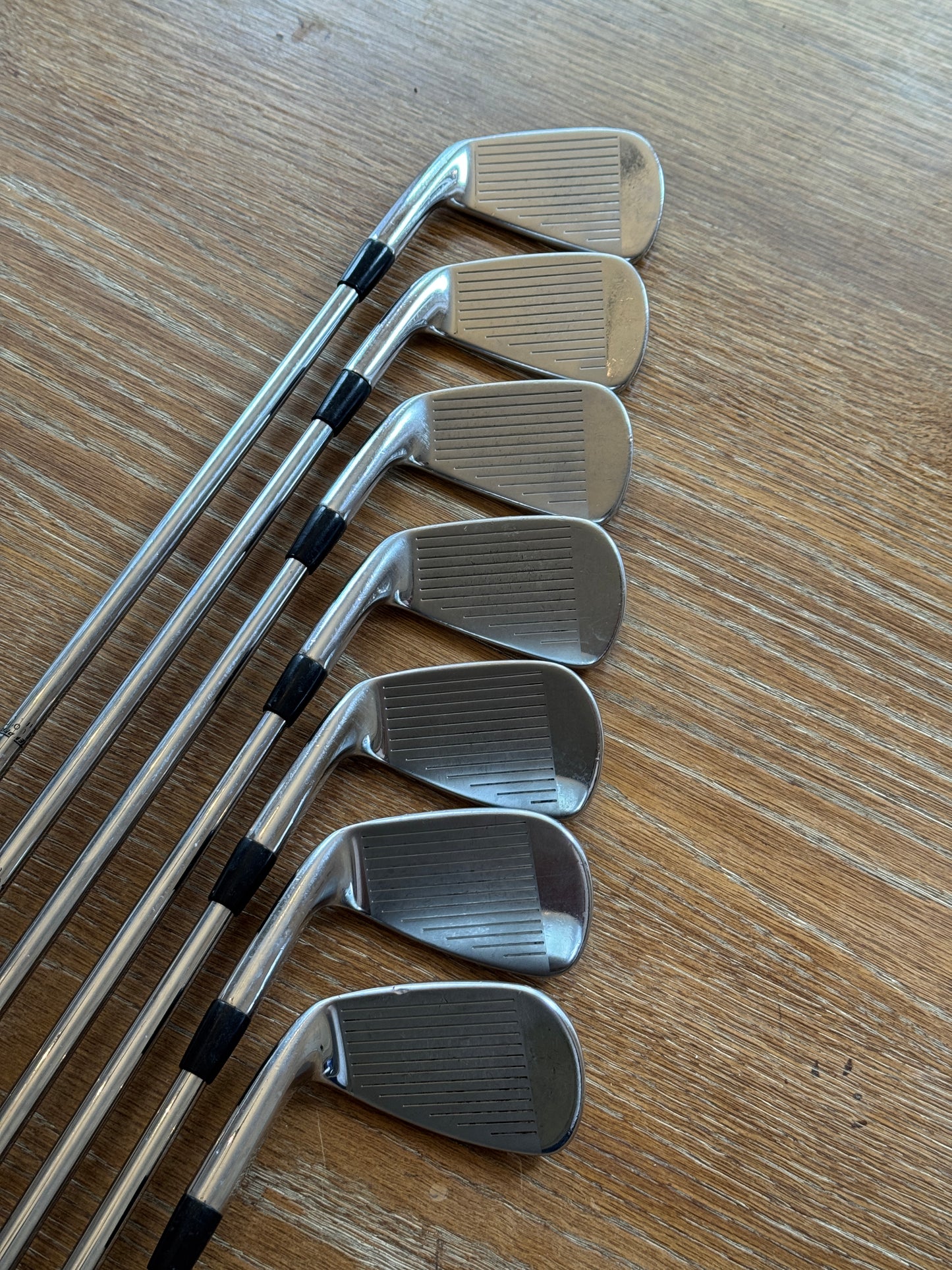 Titleist 710 AP2 Iron Set (4-PW) / True Temper Dynamic Gold shafts (stiff)