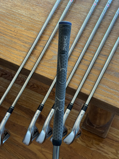 Callaway Apex 19 Iron Set (4-PW) / Project X Catalyst 80g 6.0 shafts (stiff)