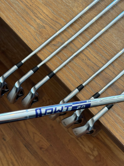Ping G410 Iron Set +1/2” (5-UW) / AWT 2.0 S shafts (stiff)