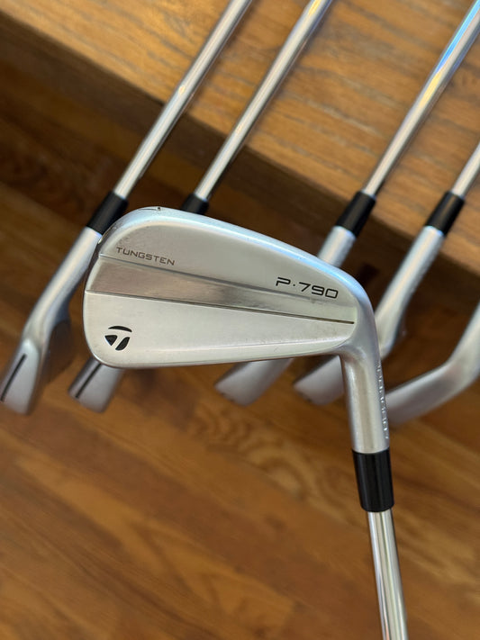 Taylormade P790 ‘23 Forged Iron Set (5-PW) / Dynamic Gold 105 S300 shafts (stiff)