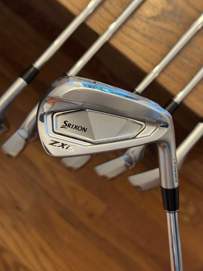 *MINT* Srixon ZXi5 '25 Forged Iron Set (5-PW) / N.S. Pro Modus3 Tour105 S shafts (stiff)
