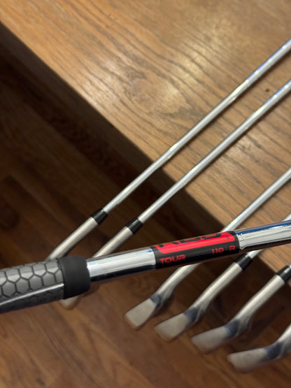 Takomo 201 MKII Iron Set (4-PW) / KBS TOUR 110R shafts (regular)