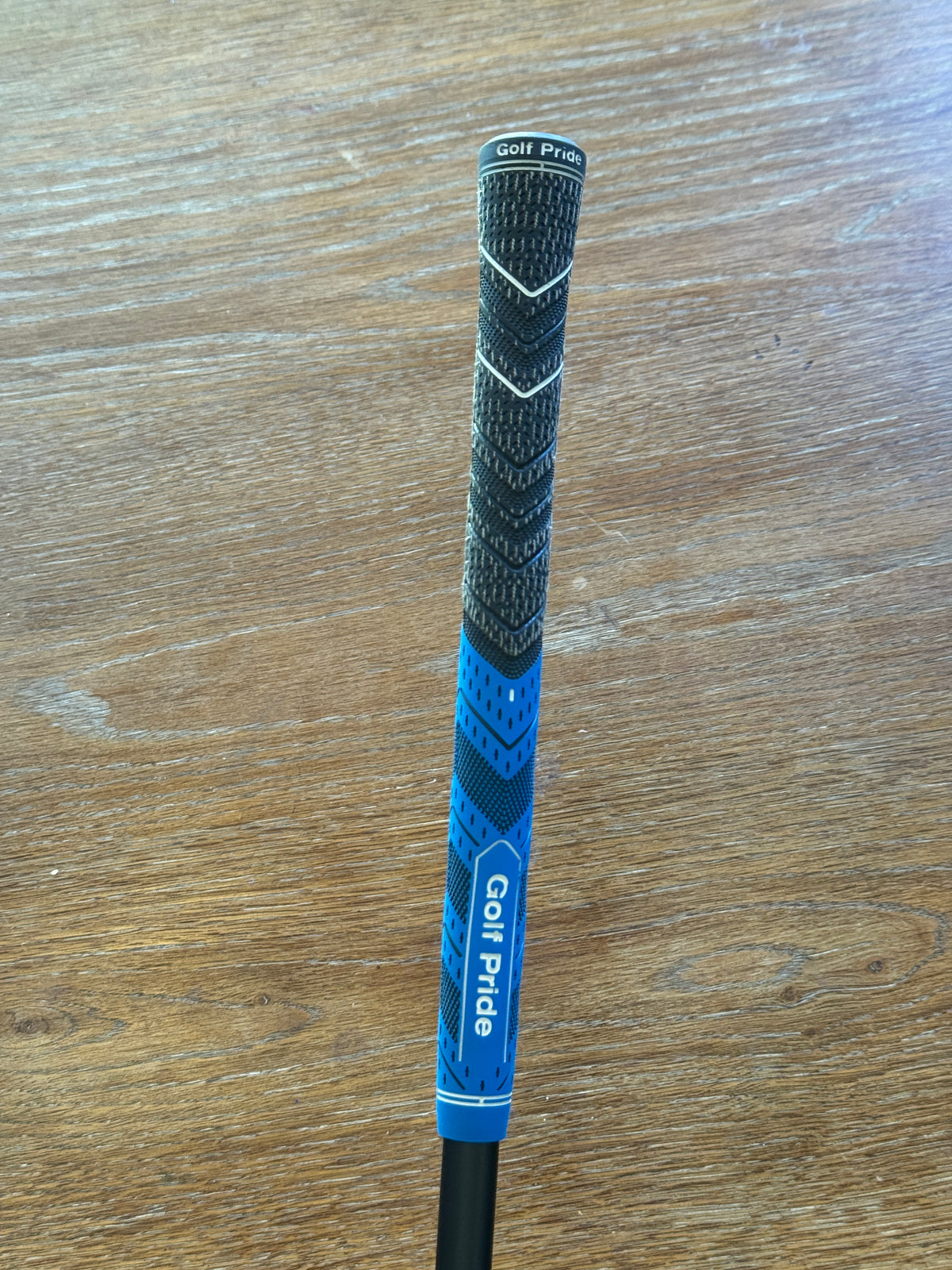 Taylormade Sim2 MAX D Driver (10.5°) / HZRDUS Smoke 6.5 70g shaft (stiff)