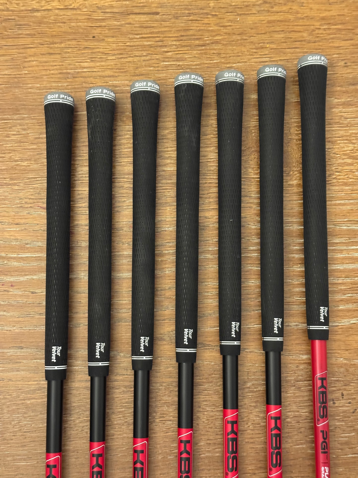 Titleist T150 ‘23 Iron Set (5-GW) / KBS TGI 80 shafts (stiff)