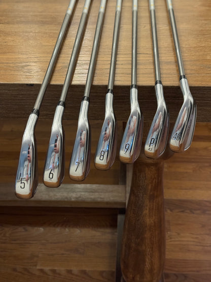 Titleist T200 ‘23 Iron Set (5-GW) / Aerotech i95 Steelfiber shafts Stiff