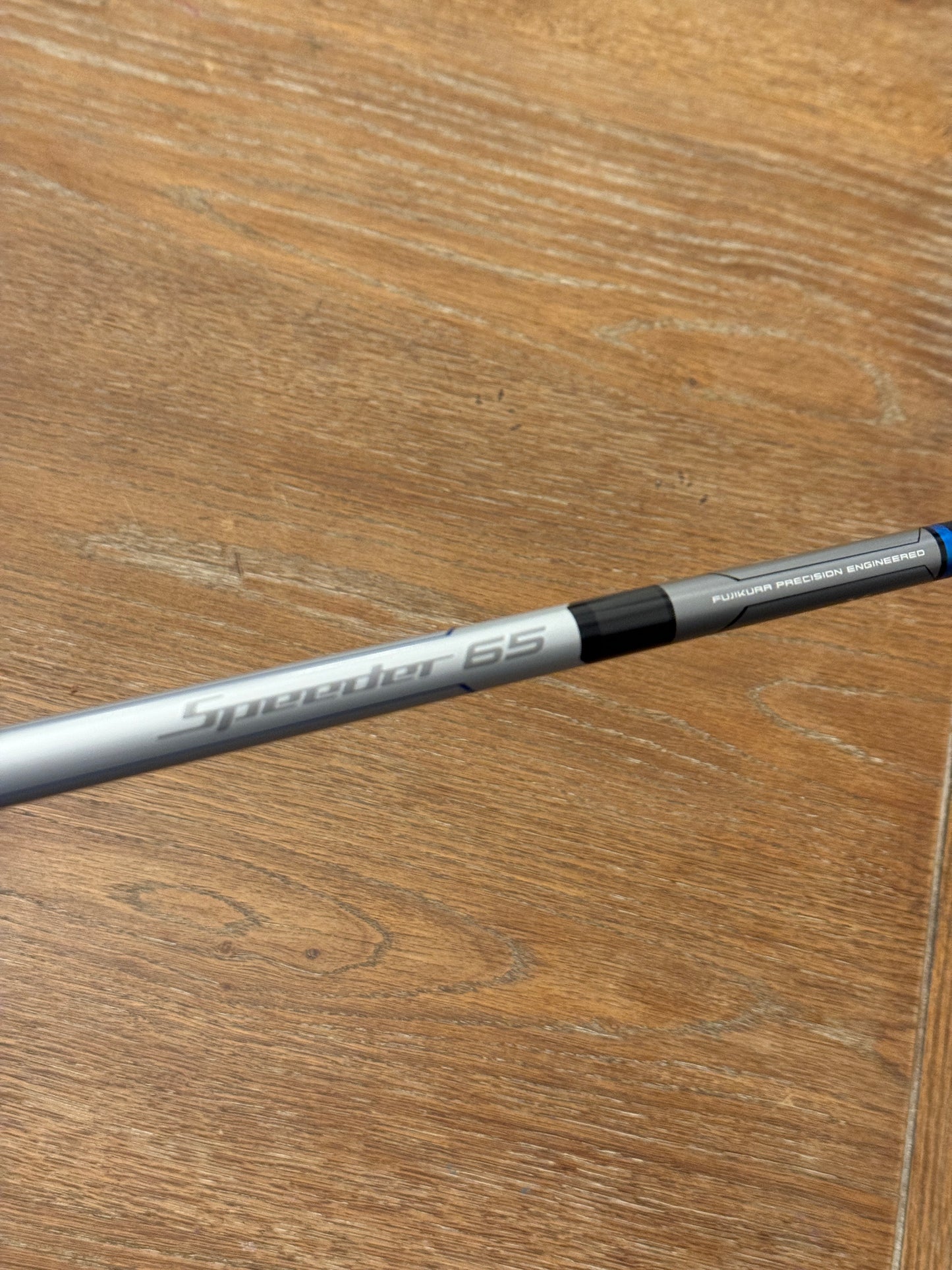 Taylormade Qi35 MAX Driver (10.5°) / Fujikura Speeder 65 X shaft (xtra stiff)
