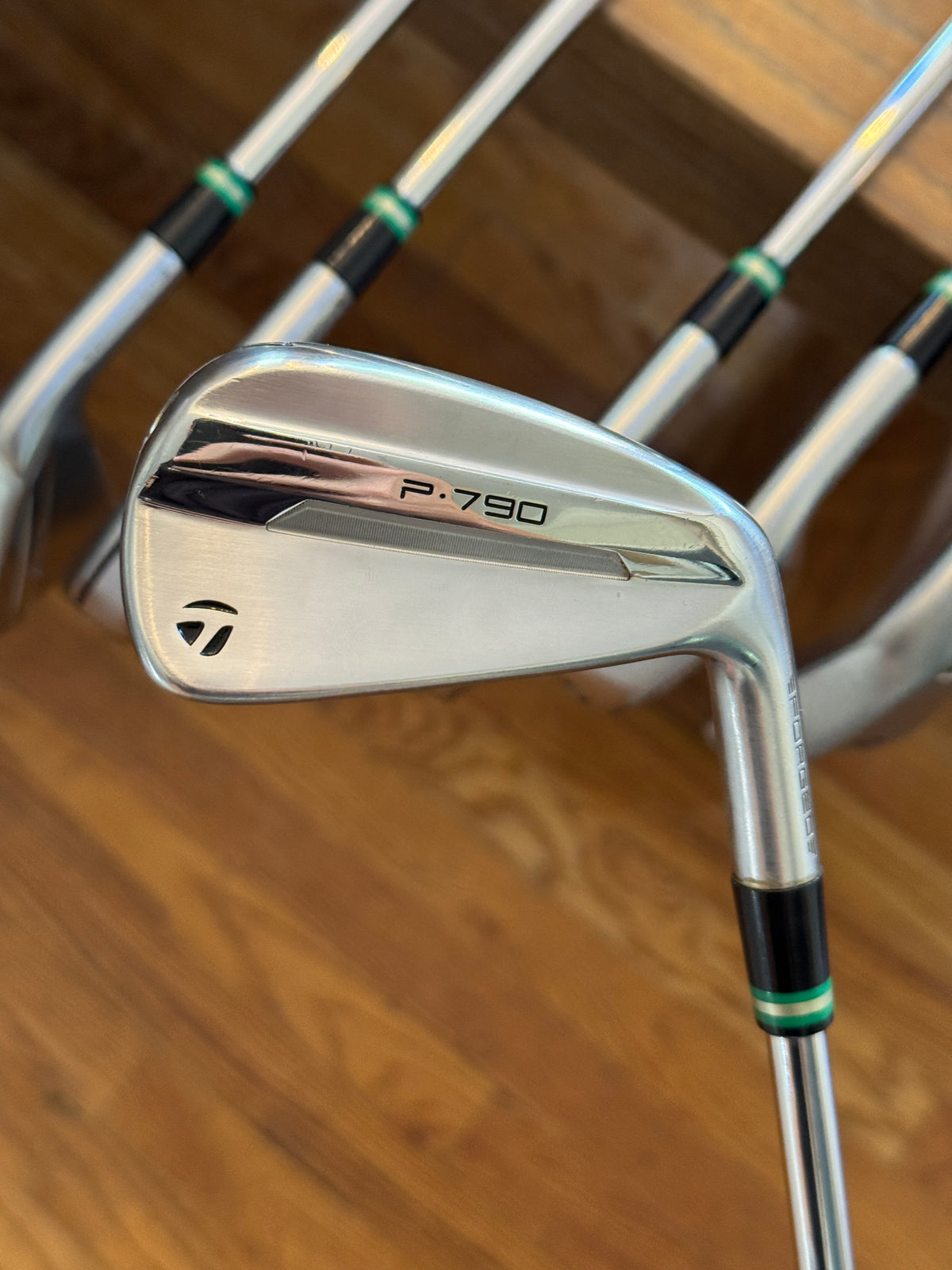 Taylormade P790 ‘25 Forged Iron Set (5-PW) / Dynamic Gold MID S300 shafts (stiff)