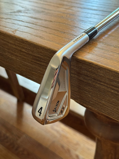 Srixon ZX7 Mkii 4-iron / N.S. Pro Modus3 Tour120 X shaft (xtra stiff)