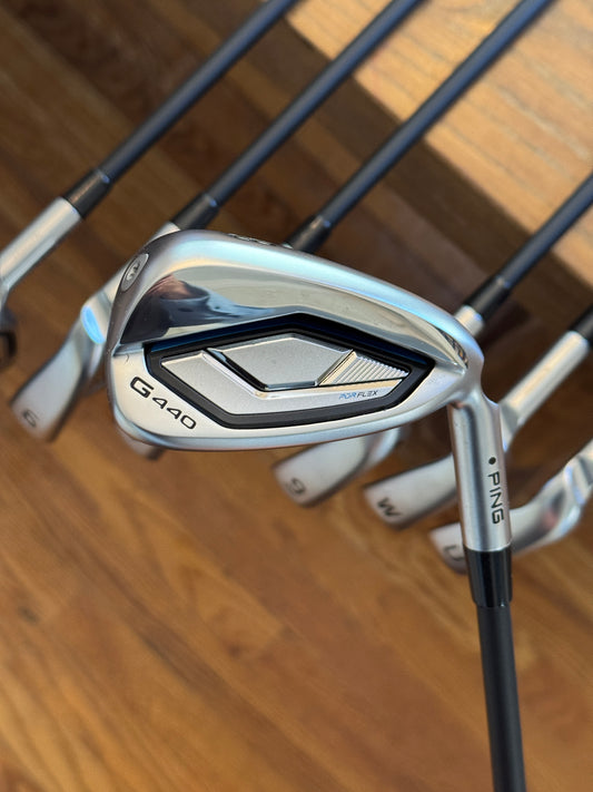 Ping G440 Iron Set (5-UW) / Ping Alta CB AWT SR shafts (soft regular)