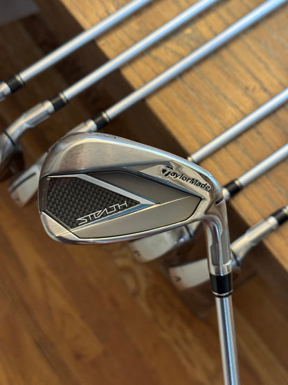 Taylormade Stealth Iron Set (5-AW) / KBS Tour C-Taper 120S shafts (stiff)