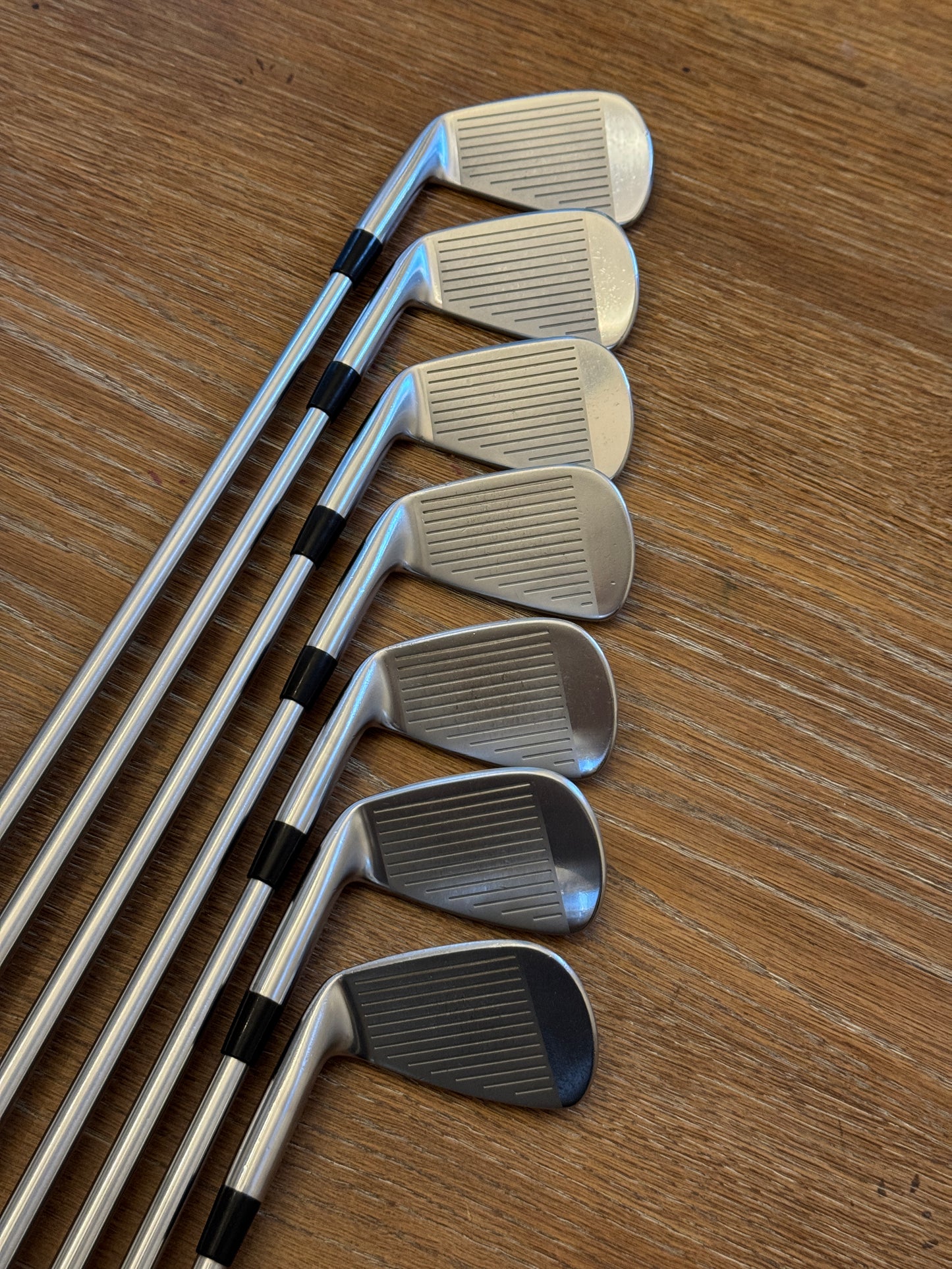 Mizuno Pro 221 Iron Set (4-PW) / Project X LS 6.0 120g shafts (stiff)