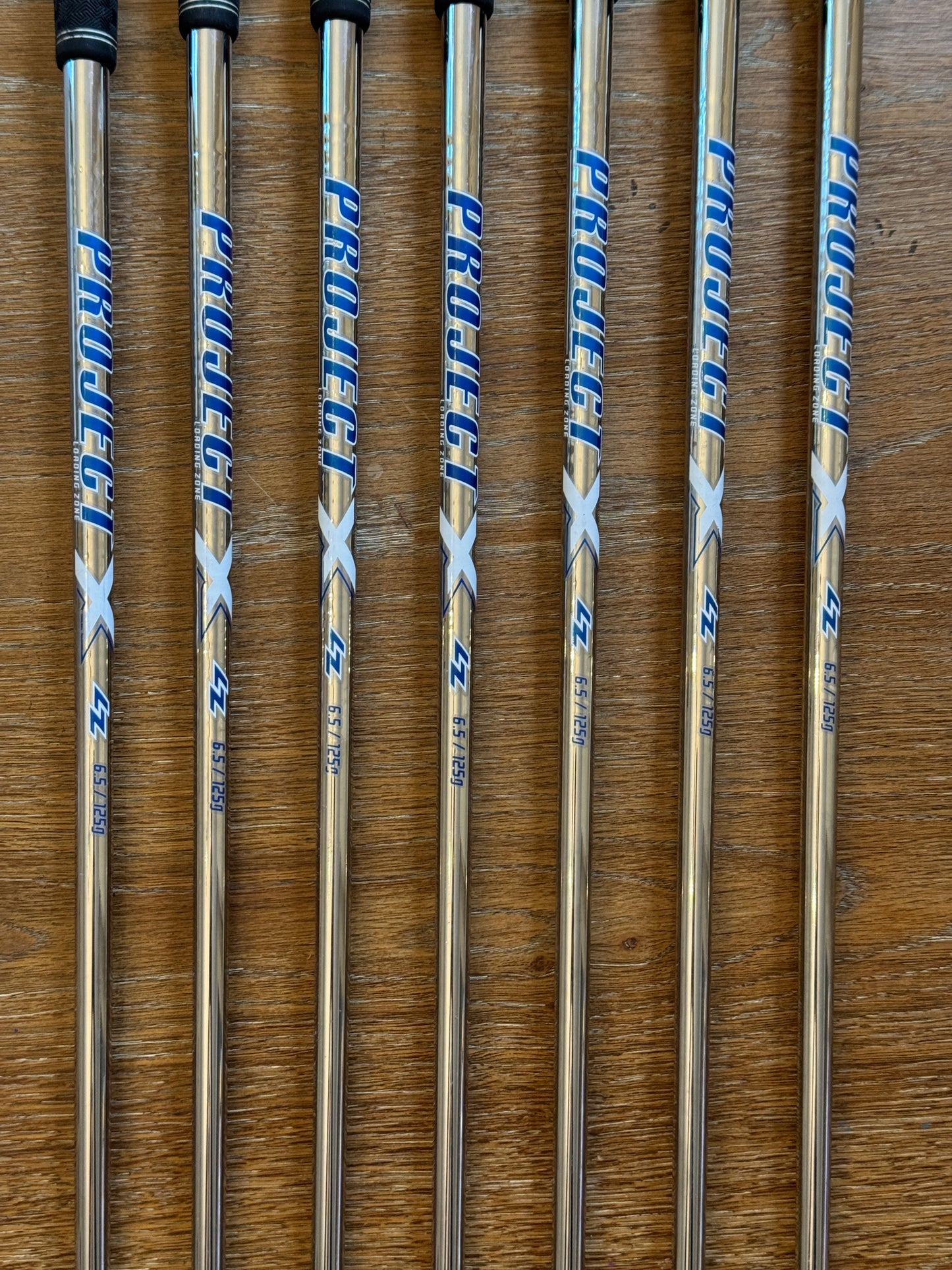 *MINT* Srixon ZXi7 Forged ‘25 Iron Set (4-PW) / Project X LZ 6.5 125g shafts (xtra stiff)