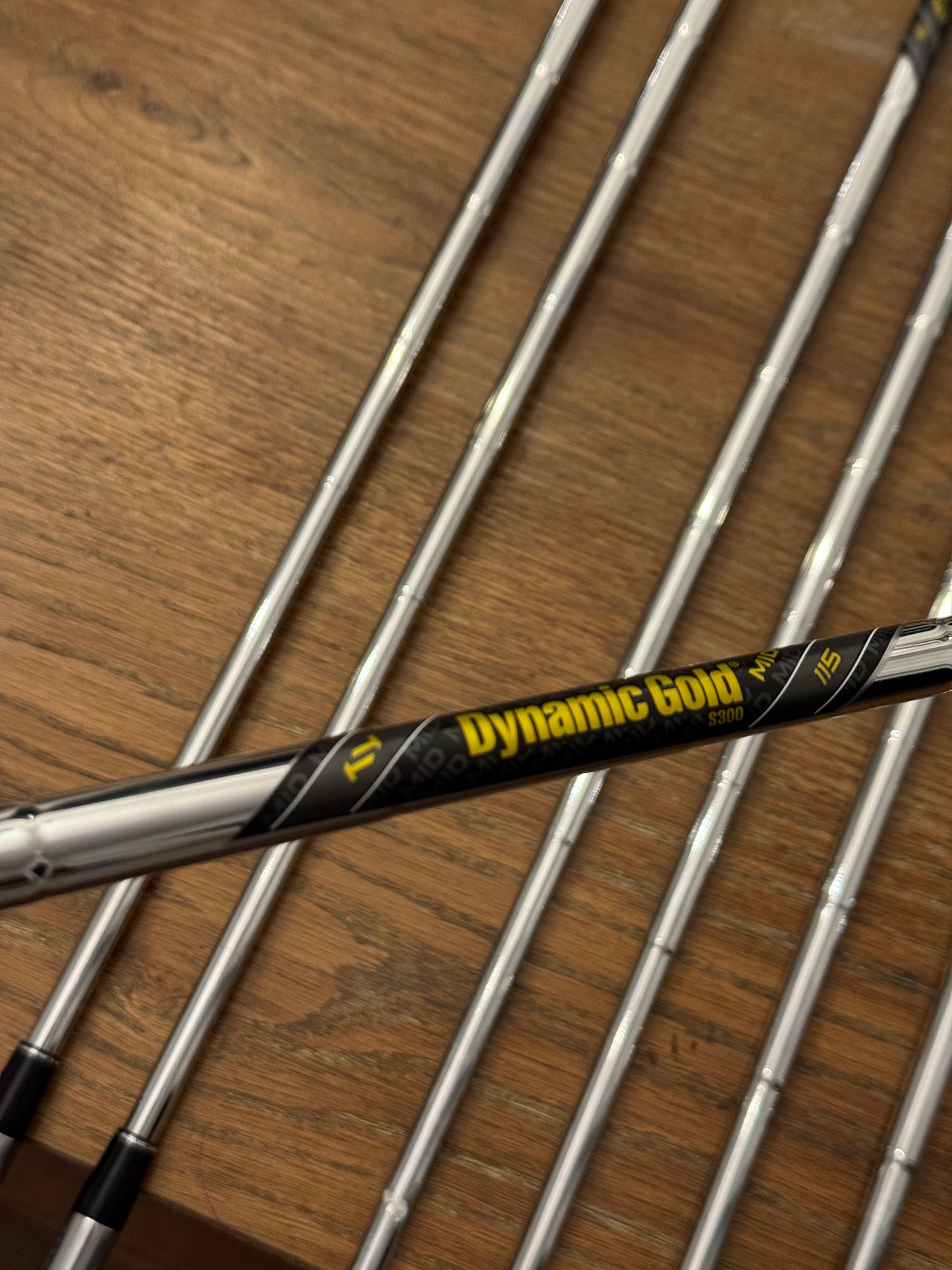 *MINT* Srixon ZXi5 Forged ‘25 Iron Set LH (4-PW) / Dynamic Gold MID S300 shafts (stiff)