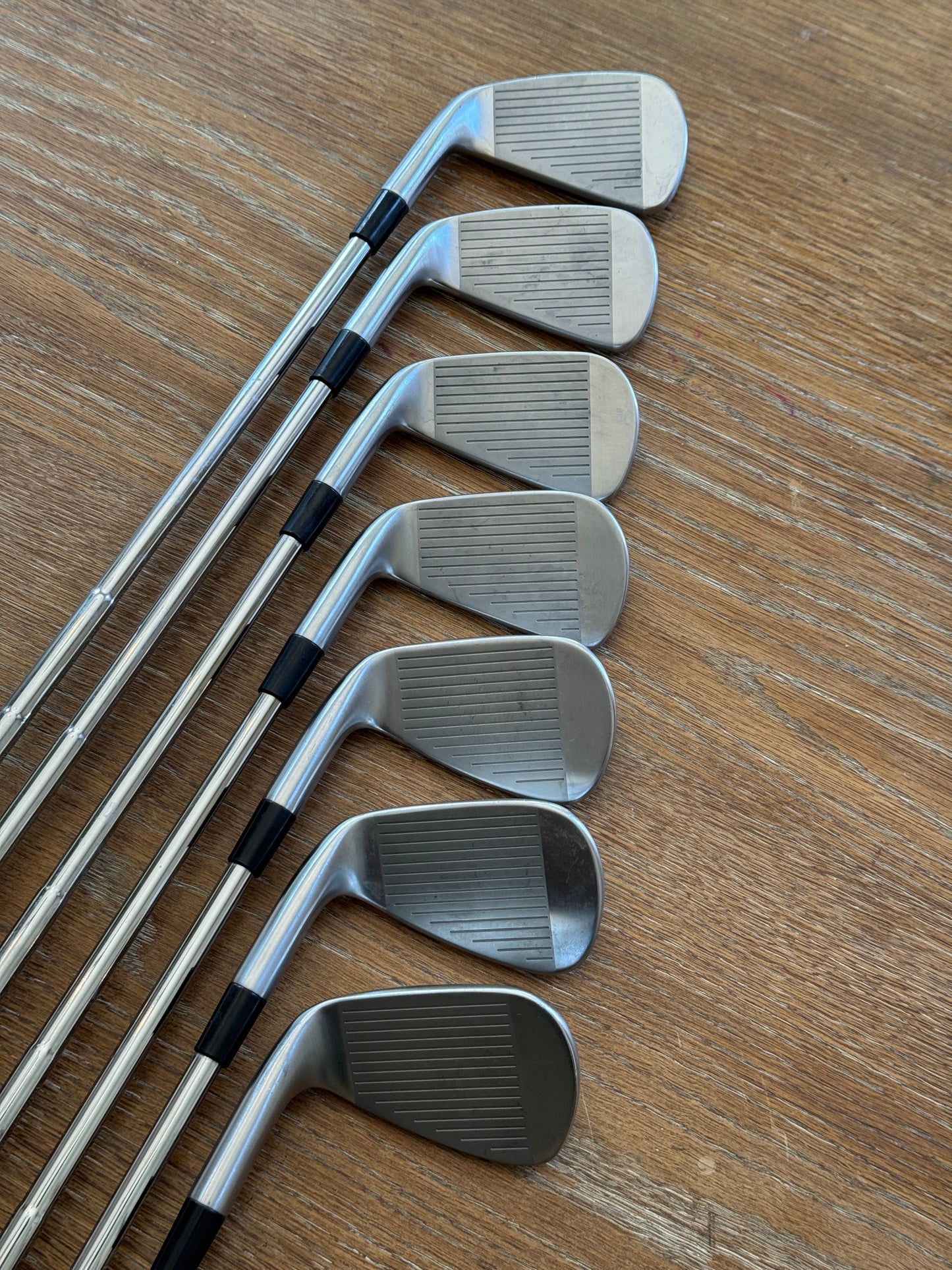 Taylormade P790 ‘25 Iron Set (4-PW) / Dynamic Gold MID 115 S300 shafts (stiff)