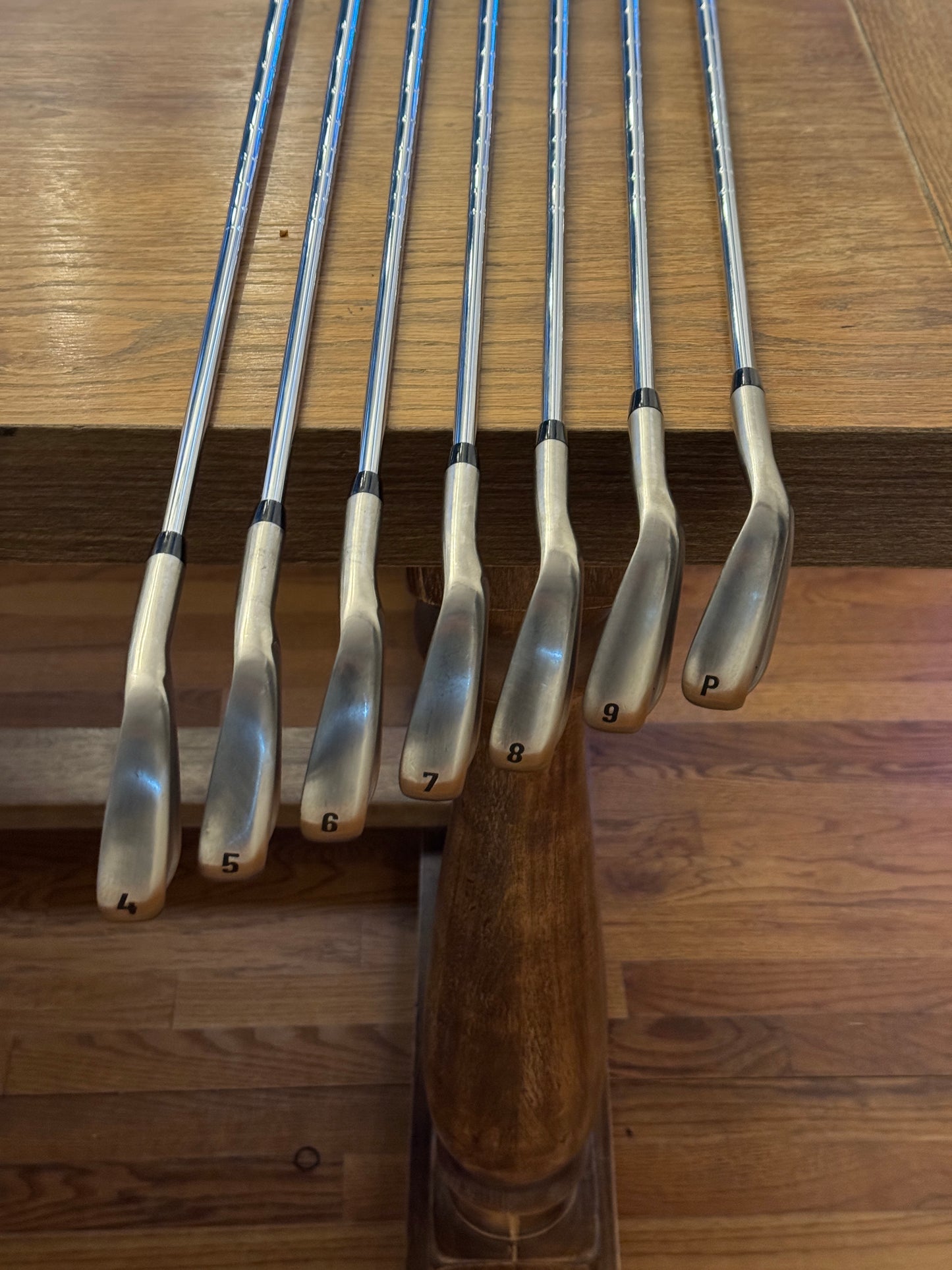 Takomo 201 MKII Iron Set (4-PW) / KBS TOUR 110R shafts (regular)