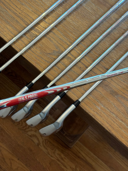 Srixon ZXi4 ‘25 Forged Iron Set +1/2” (4-PW) / N.S. Pro Modus3 Tour120 shafts (stiff)